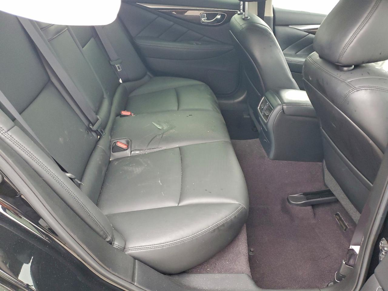 INFINITI Q50 Pure