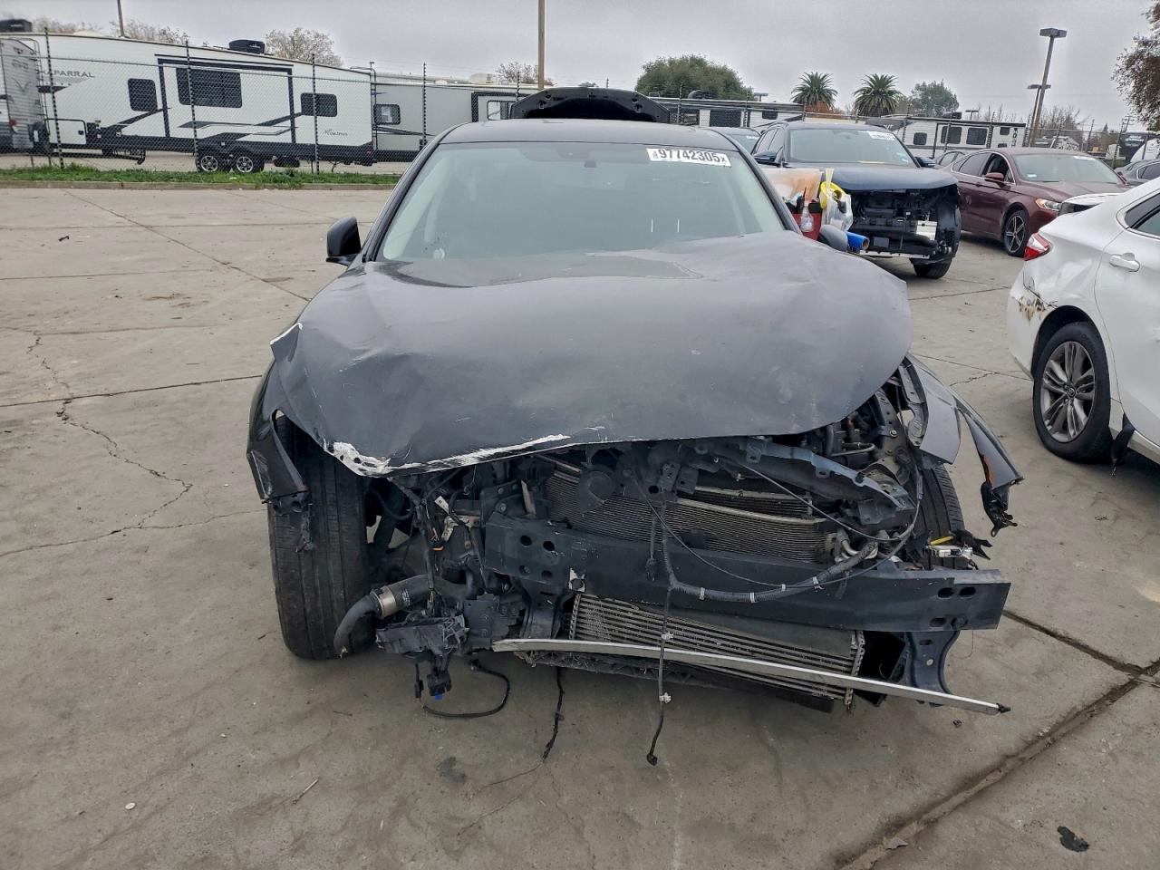 INFINITI Q50 Pure