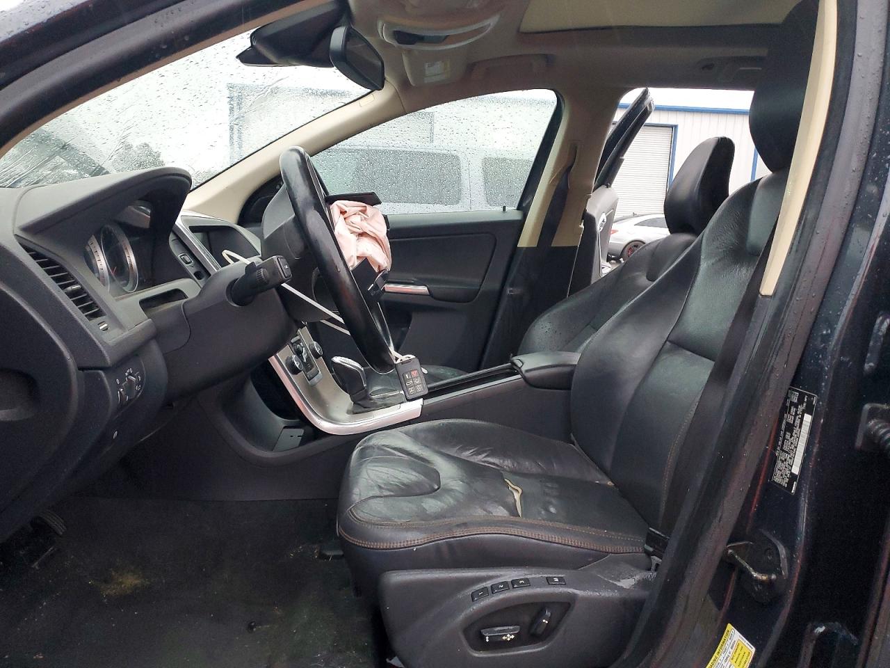 Volvo XC60 T6
