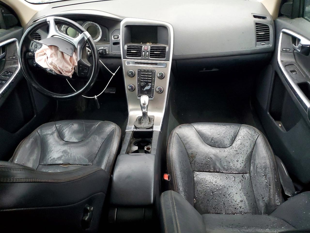 Volvo XC60 T6
