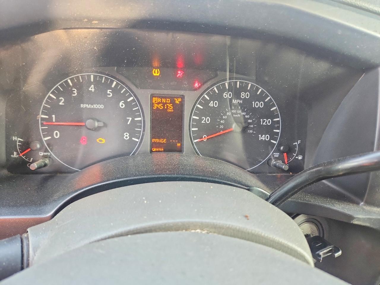Nissan Nv 2500