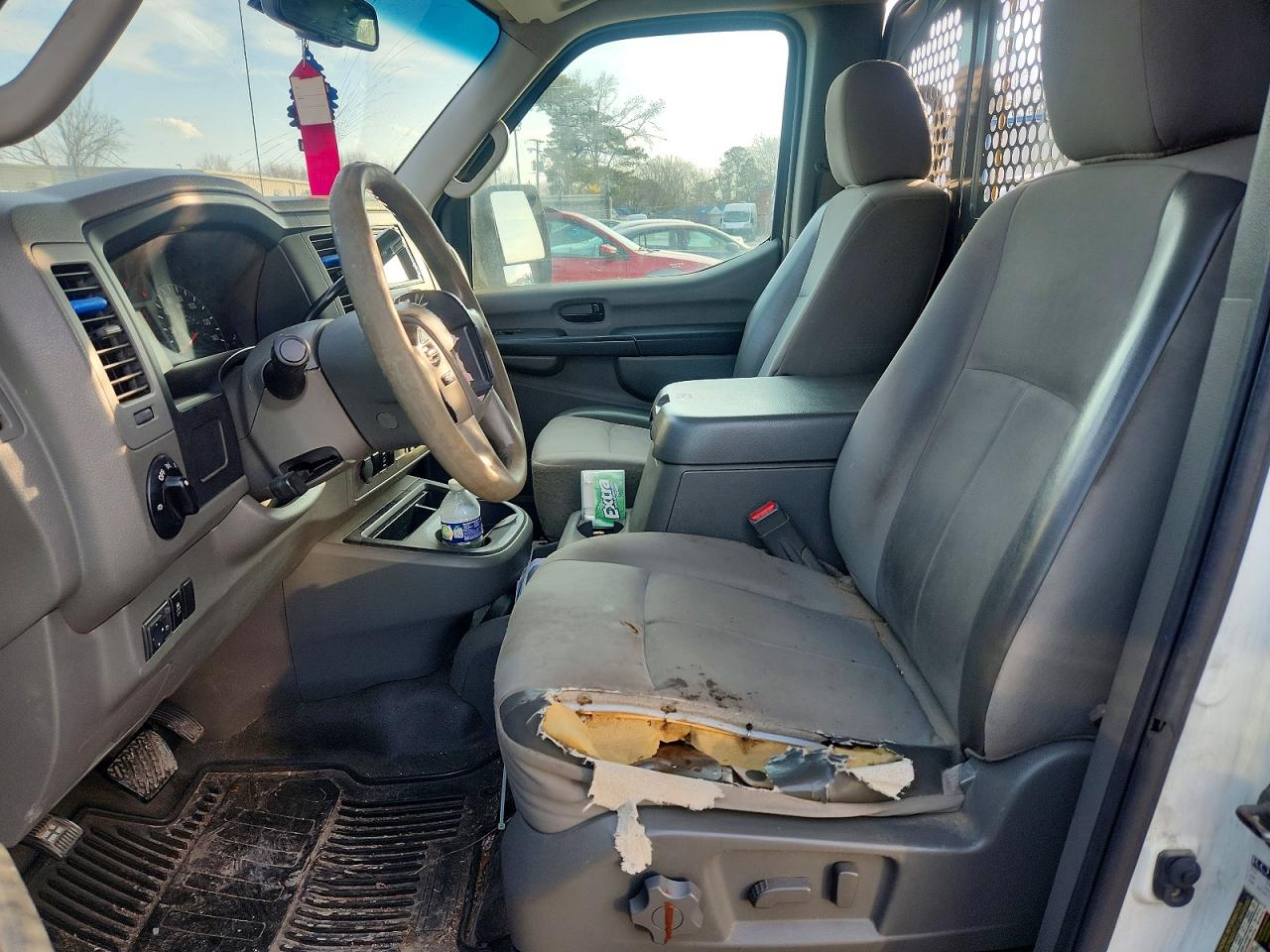 Nissan Nv 2500
