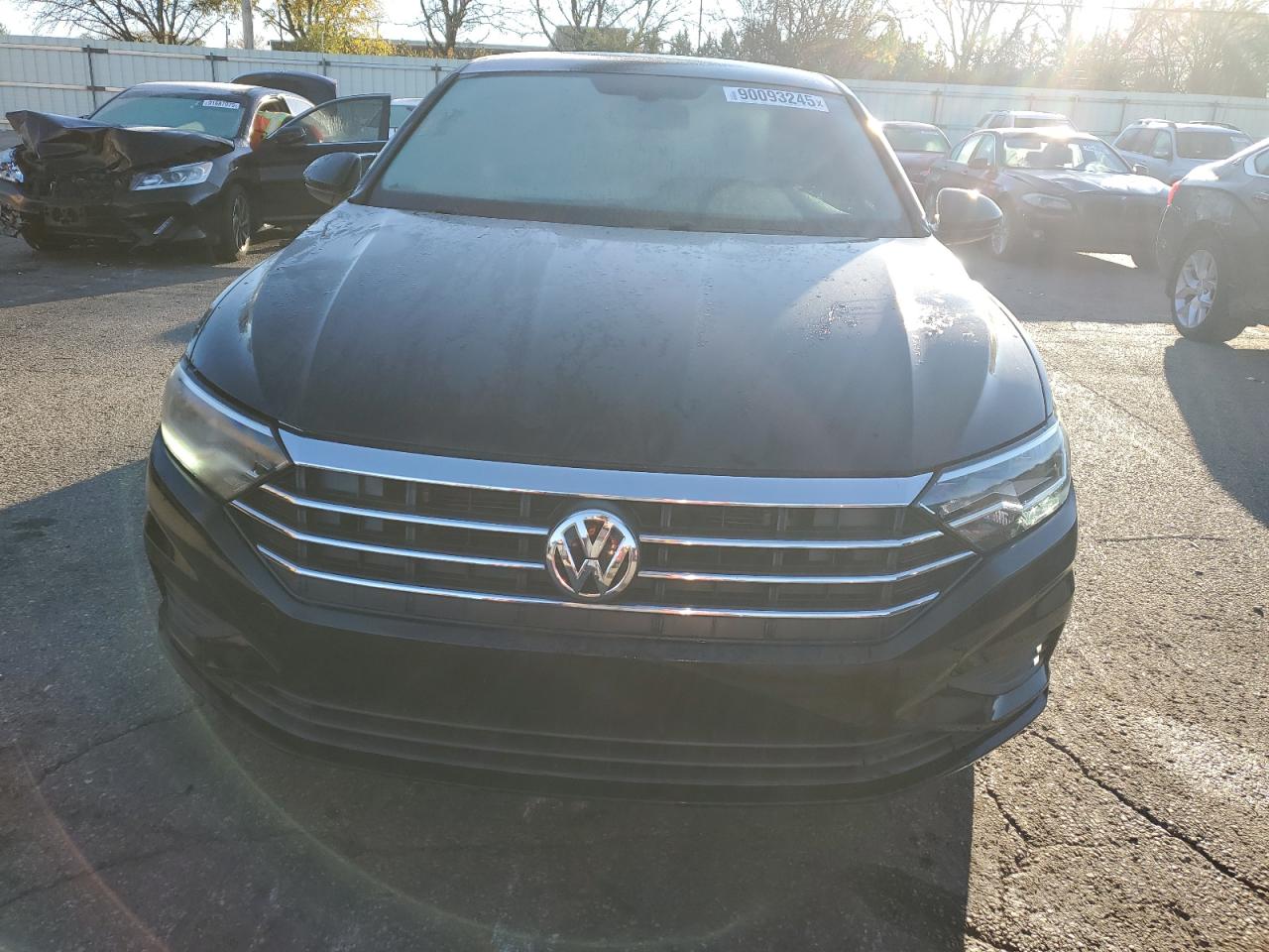 Volkswagen Jetta S