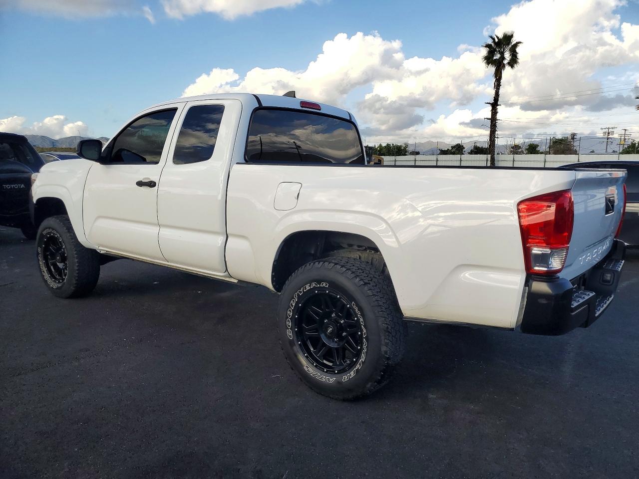Toyota Tacoma Access Cab