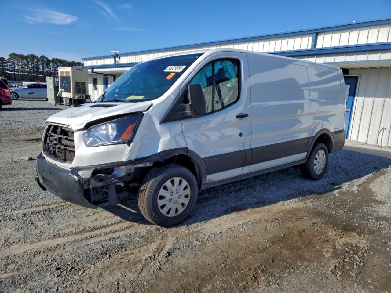 Salvage Ford Transit Image