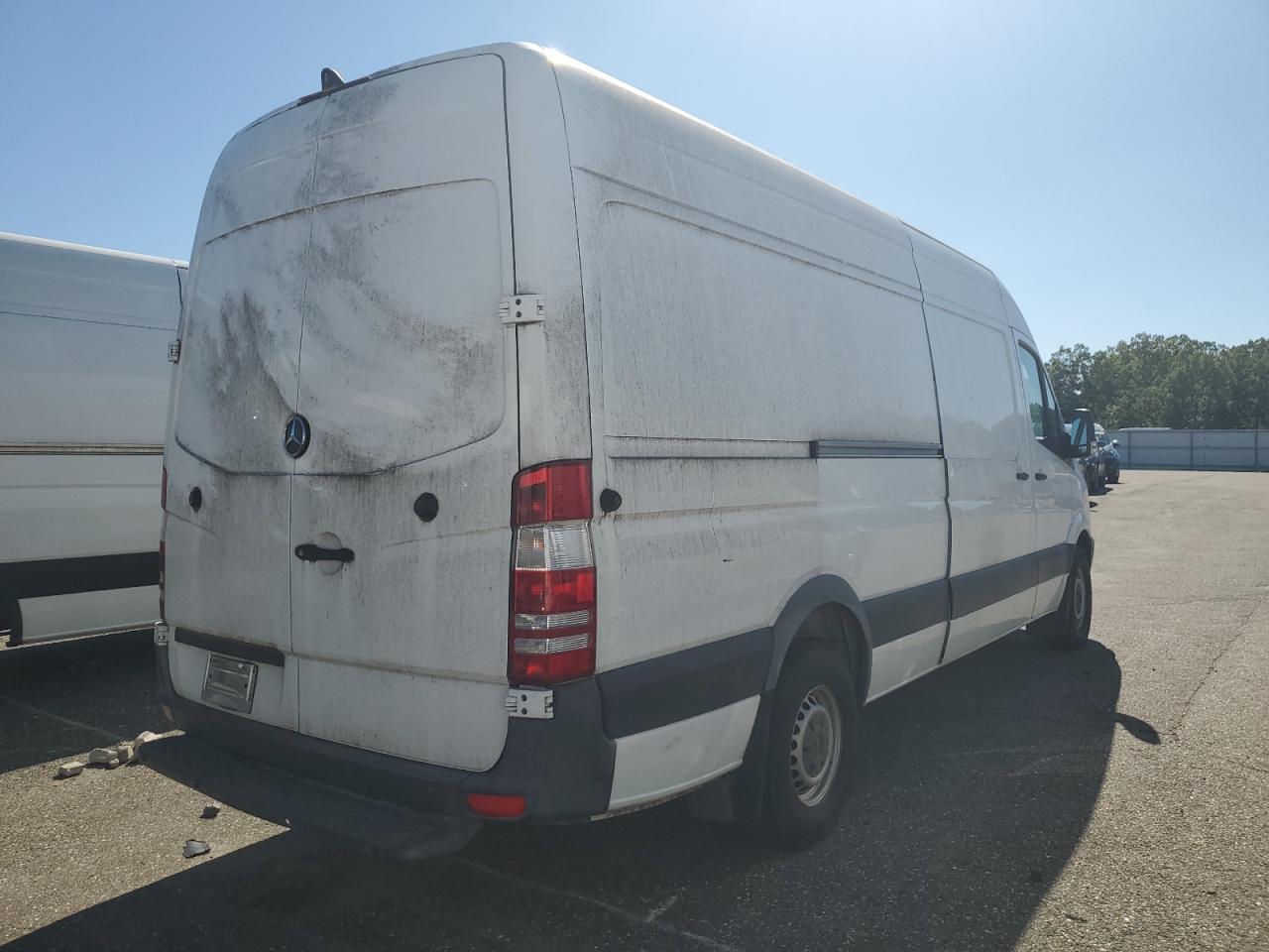 Mercedes-Benz Sprinter 2500