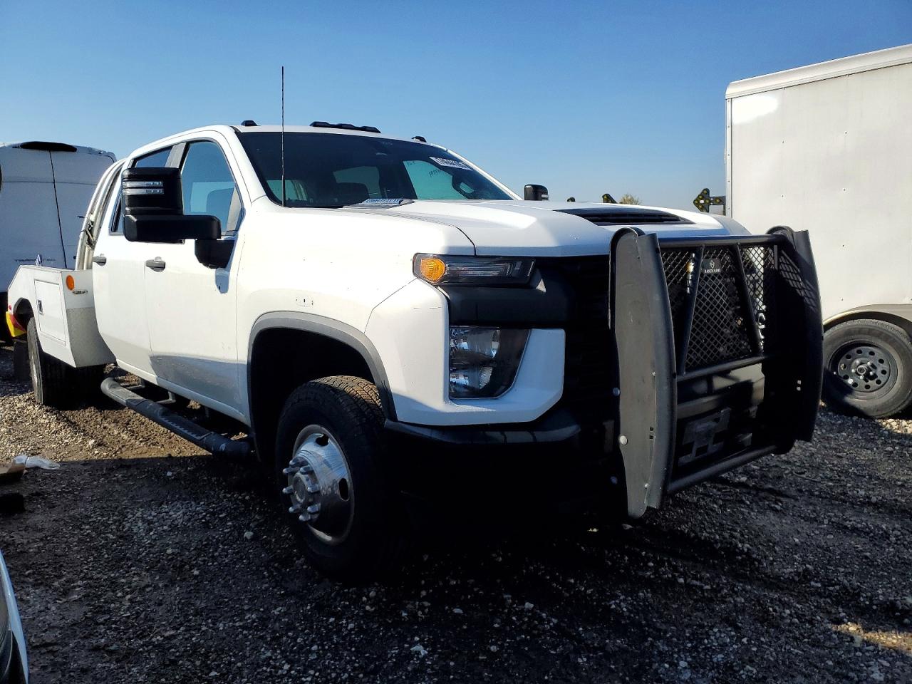 Salvage Chevrolet Silverado Image