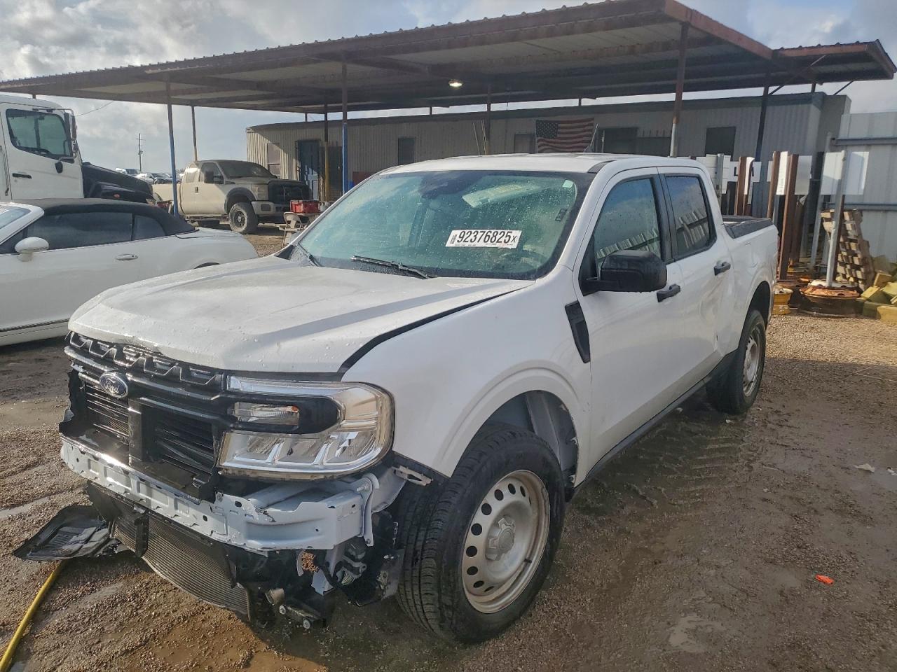 Salvage Ford Maverick Image