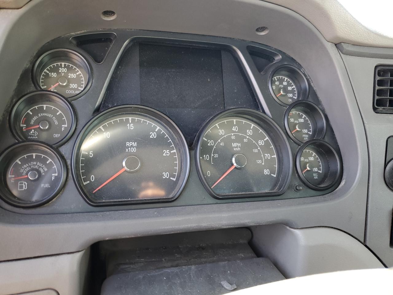 Peterbilt Tractor 579