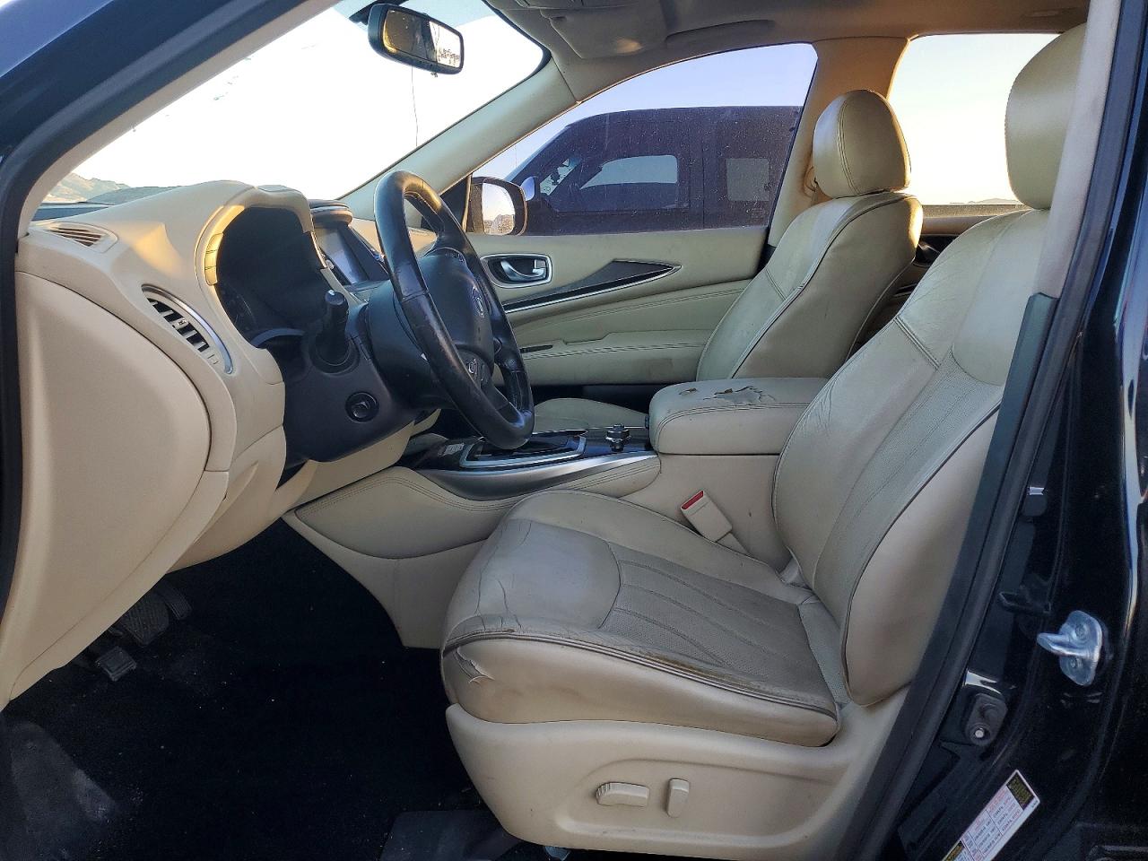 INFINITI Qx