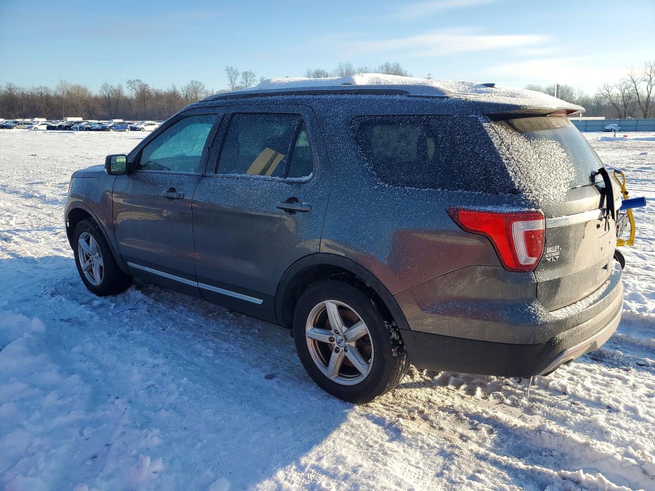 Ford Explorer Xlt