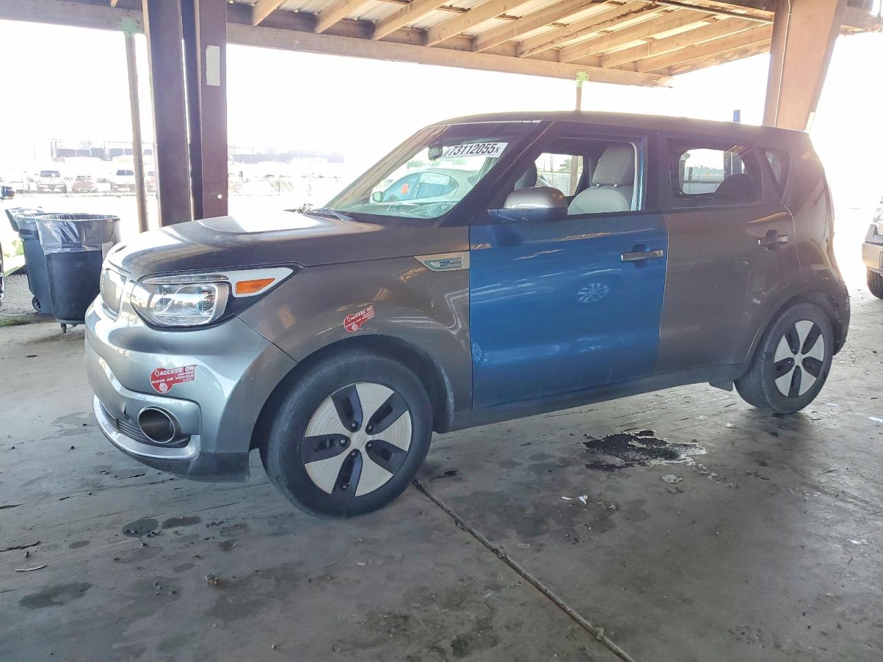Salvage Kia Soul Image