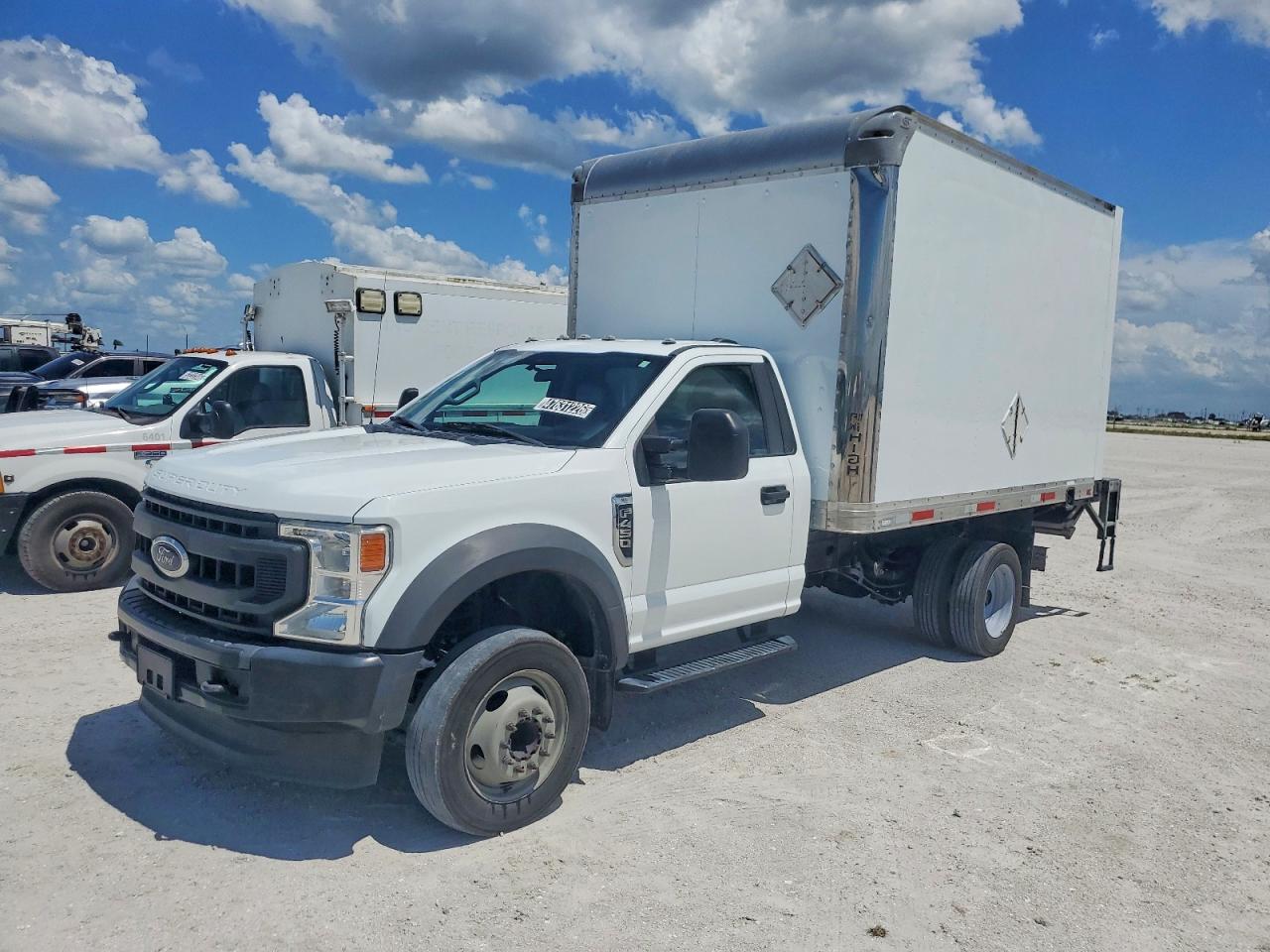 Ford F-450 Super Duty