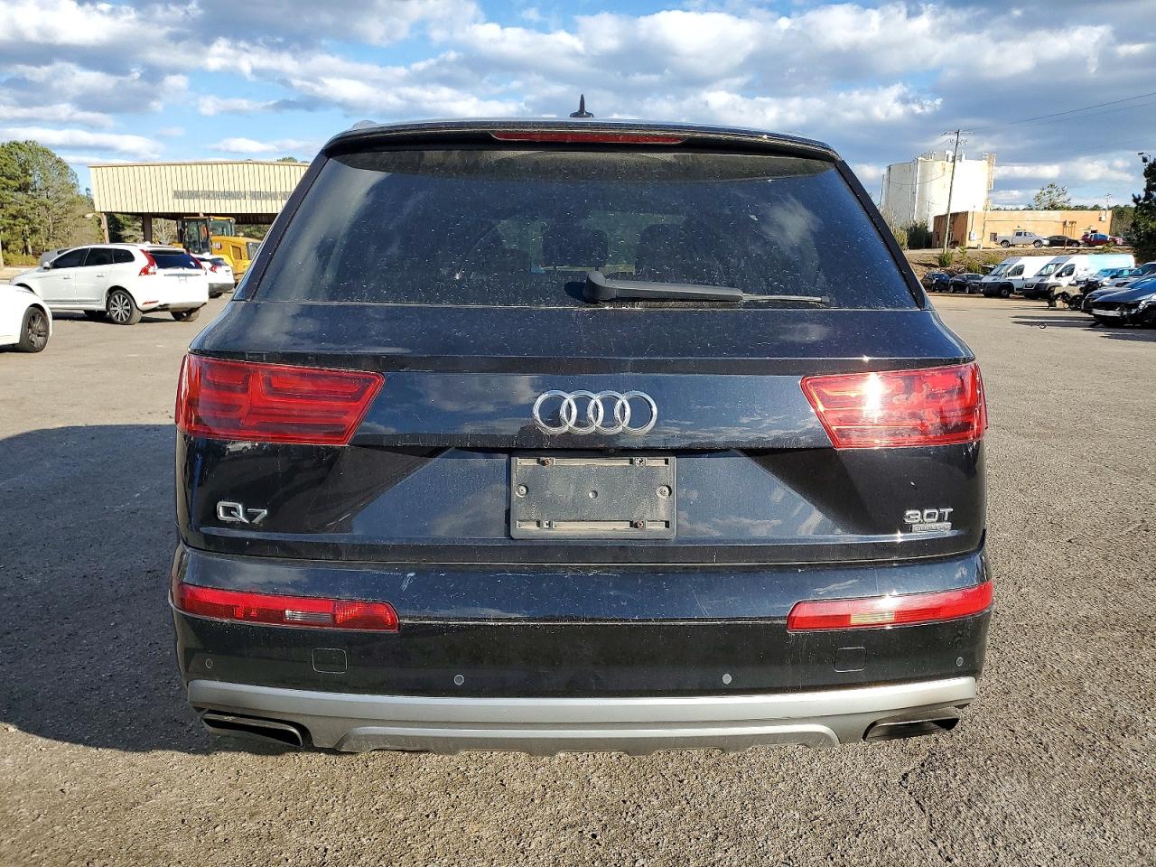 Audi Q7 Premium Plus