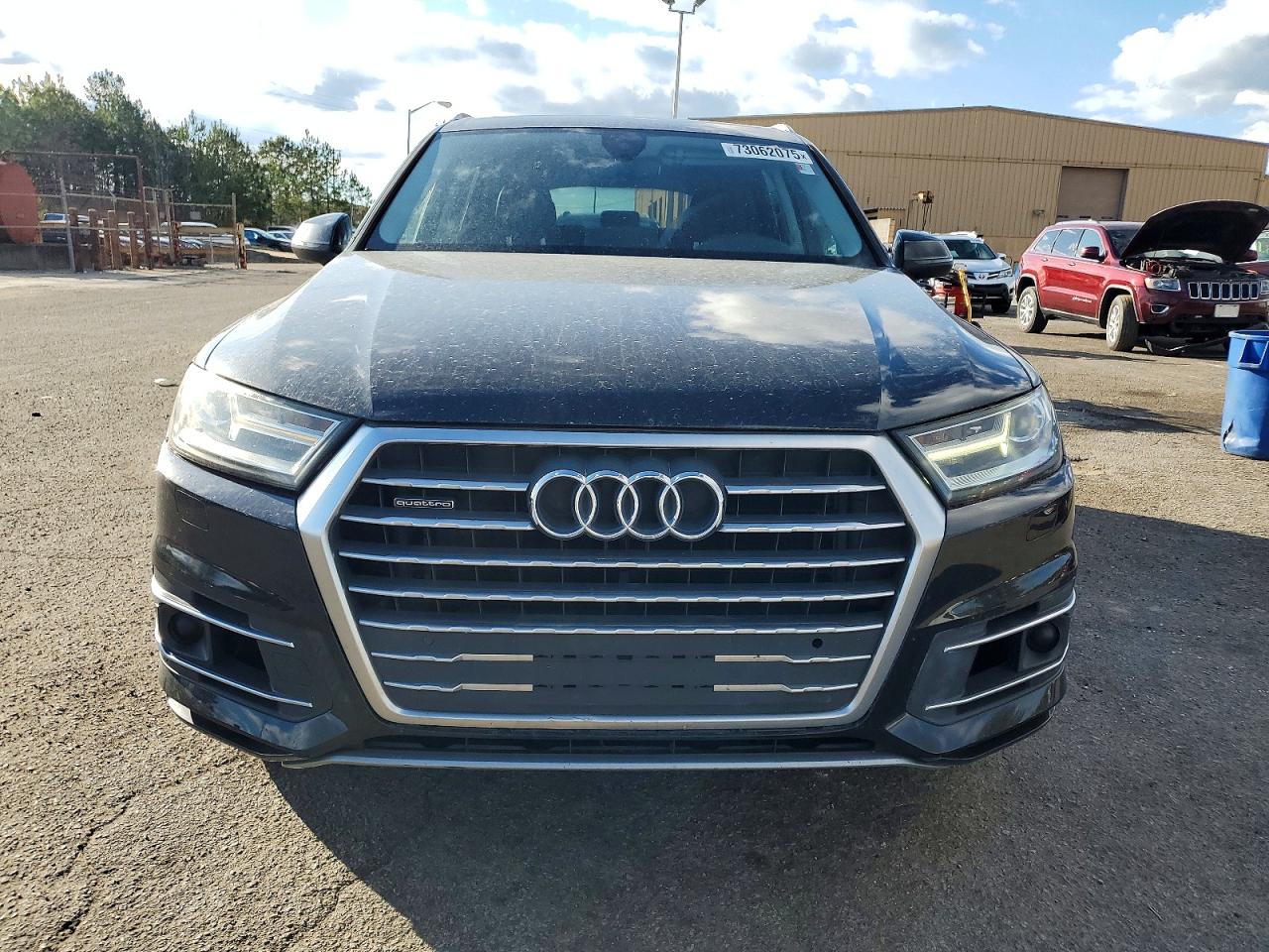 Audi Q7 Premium Plus