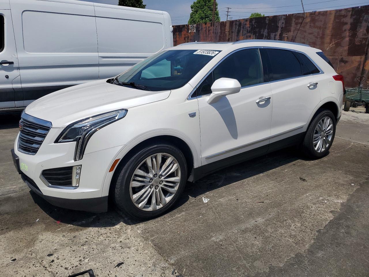 Salvage Cadillac XT5 Image
