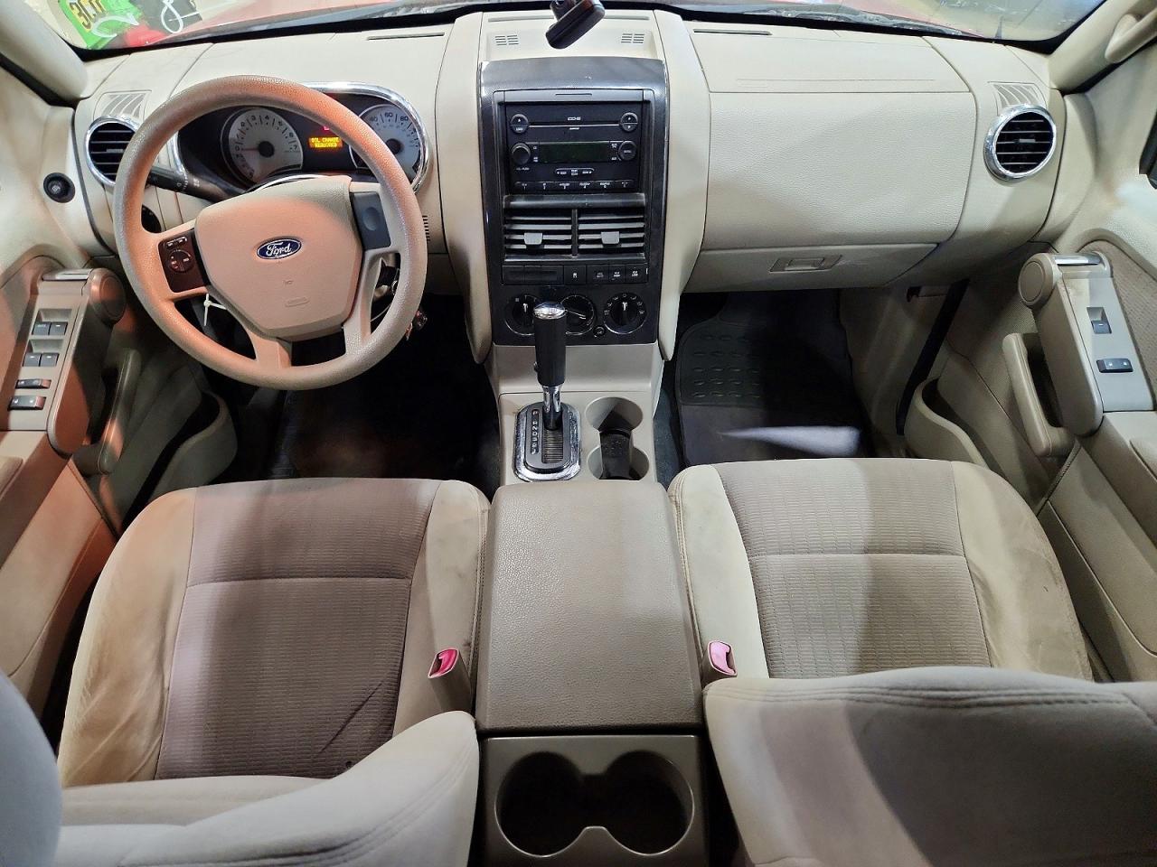 Ford Explorer Xlt