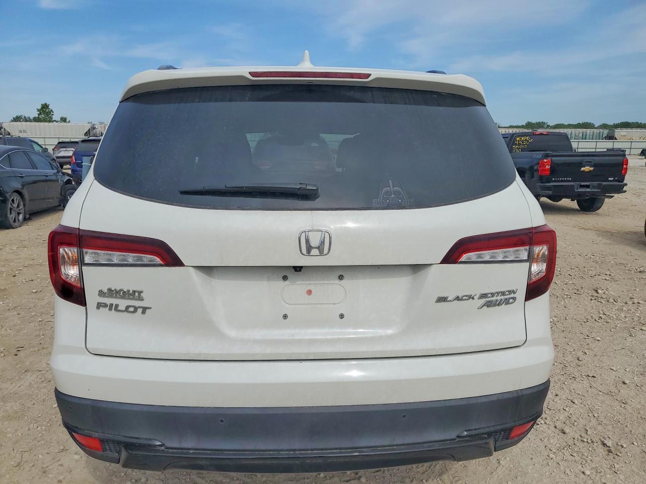 Honda Pilot Black
