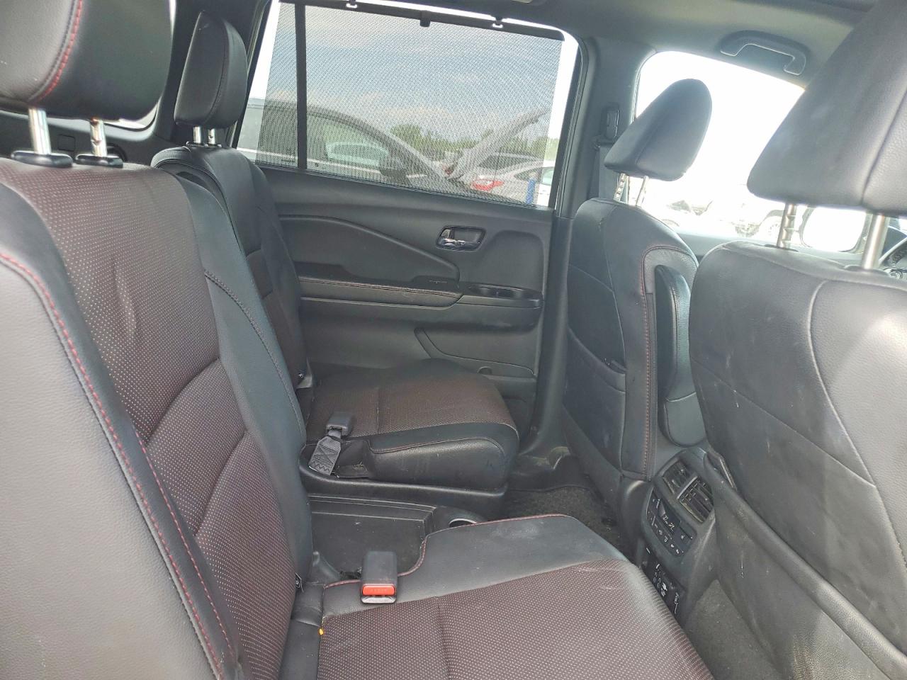 Honda Pilot Black