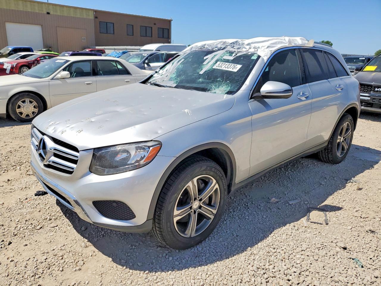 Salvage Mercedes-Benz GLC Image