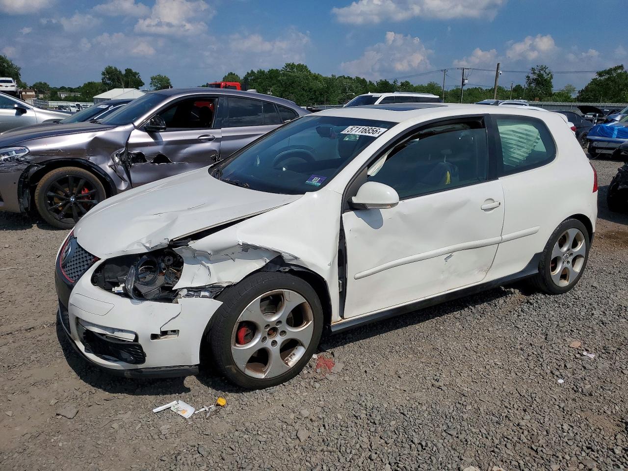 Salvage Volkswagen GTI Image
