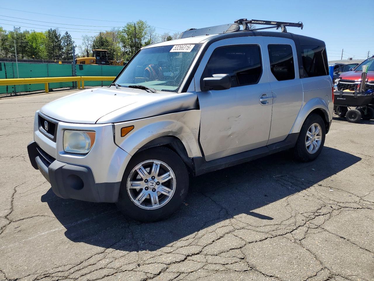 Salvage Honda Element Image